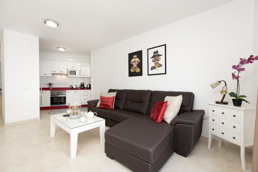 Apartment Old Town ปูแอร์โตเดลคาร์เมน ภายนอก รูปภาพ