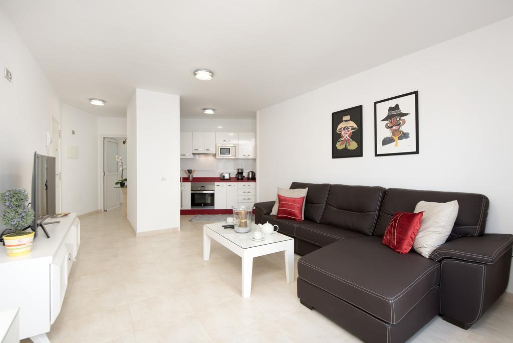 Apartment Old Town ปูแอร์โตเดลคาร์เมน ภายนอก รูปภาพ