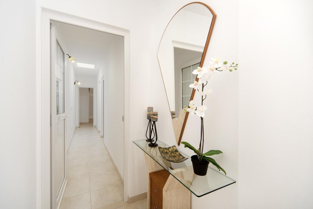 Apartment Old Town ปูแอร์โตเดลคาร์เมน ภายนอก รูปภาพ