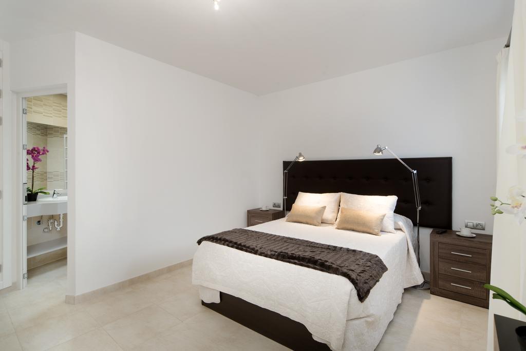 Apartment Old Town ปูแอร์โตเดลคาร์เมน ภายนอก รูปภาพ